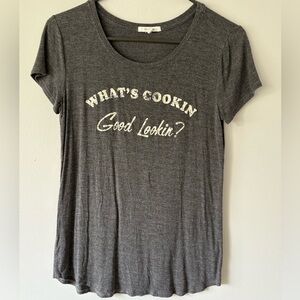 Maurices Gray Fitted Short Sleeve Tee